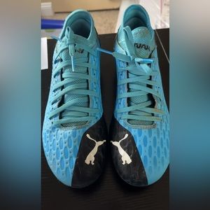 Men’s soccer cleats